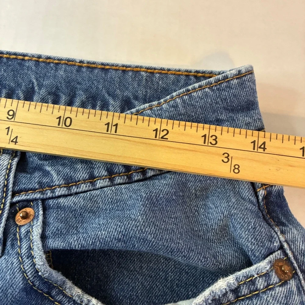Levis 514 Straight Leg Jeans Mens 29x32 Medium Wash Blue Denim Y2K Cowboy Street